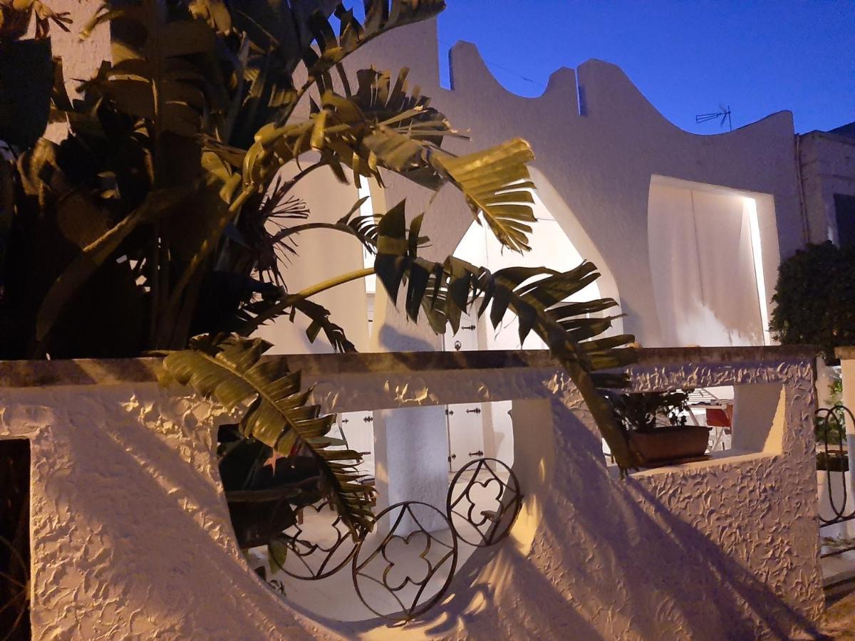 Villa Mediterranea Torre dell'Orso Eksteriør billede